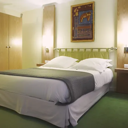 New Opéra 4* Parigi